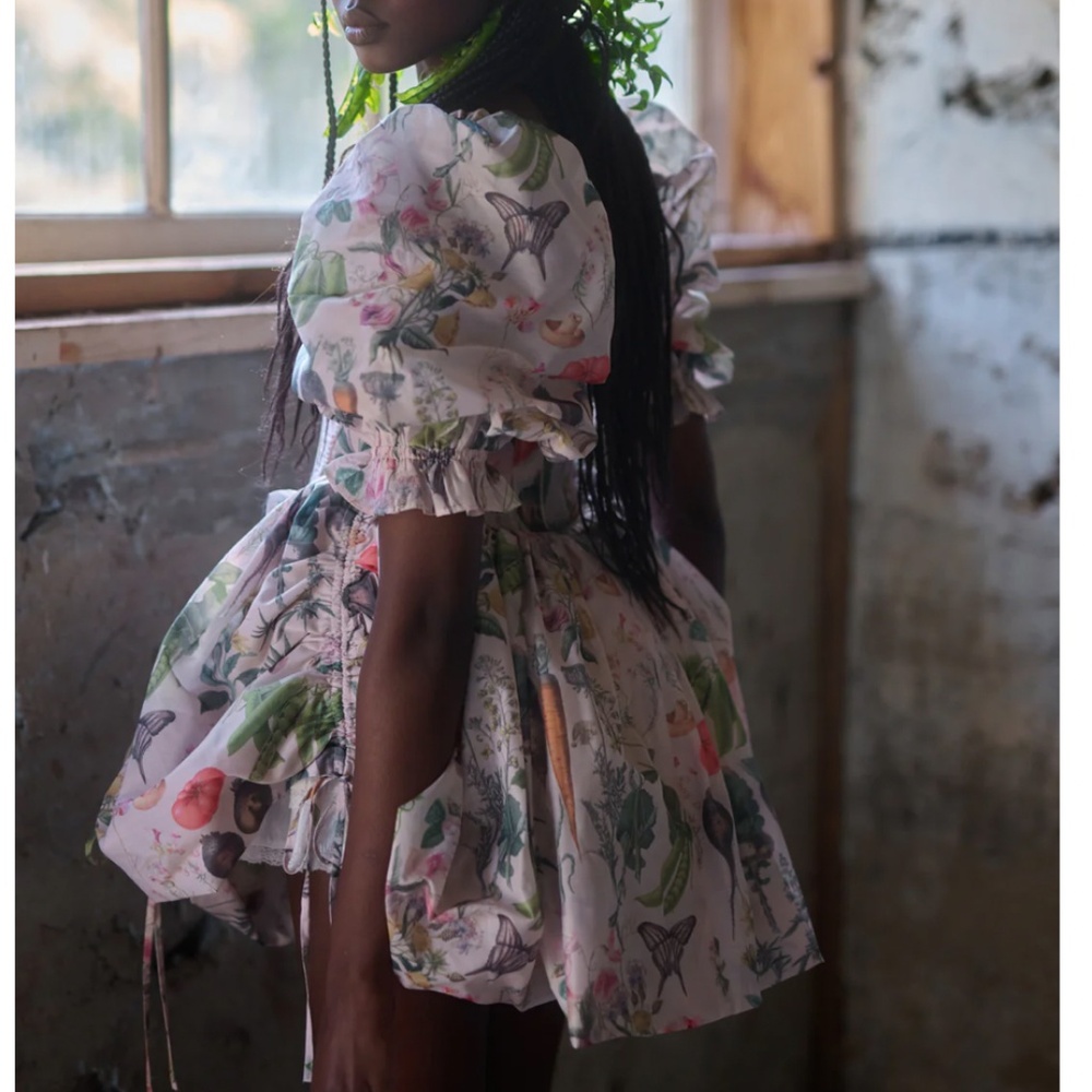 Floral Puff Sleeve Dress - Picture 4 of 13